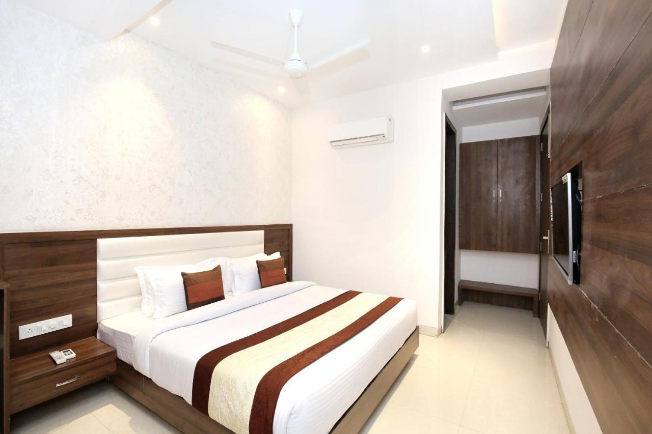 Oyo 11680 Hotel Grand Star Amritsar Dış mekan fotoğraf